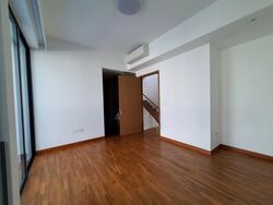 Alana (D28), Terrace #570902821